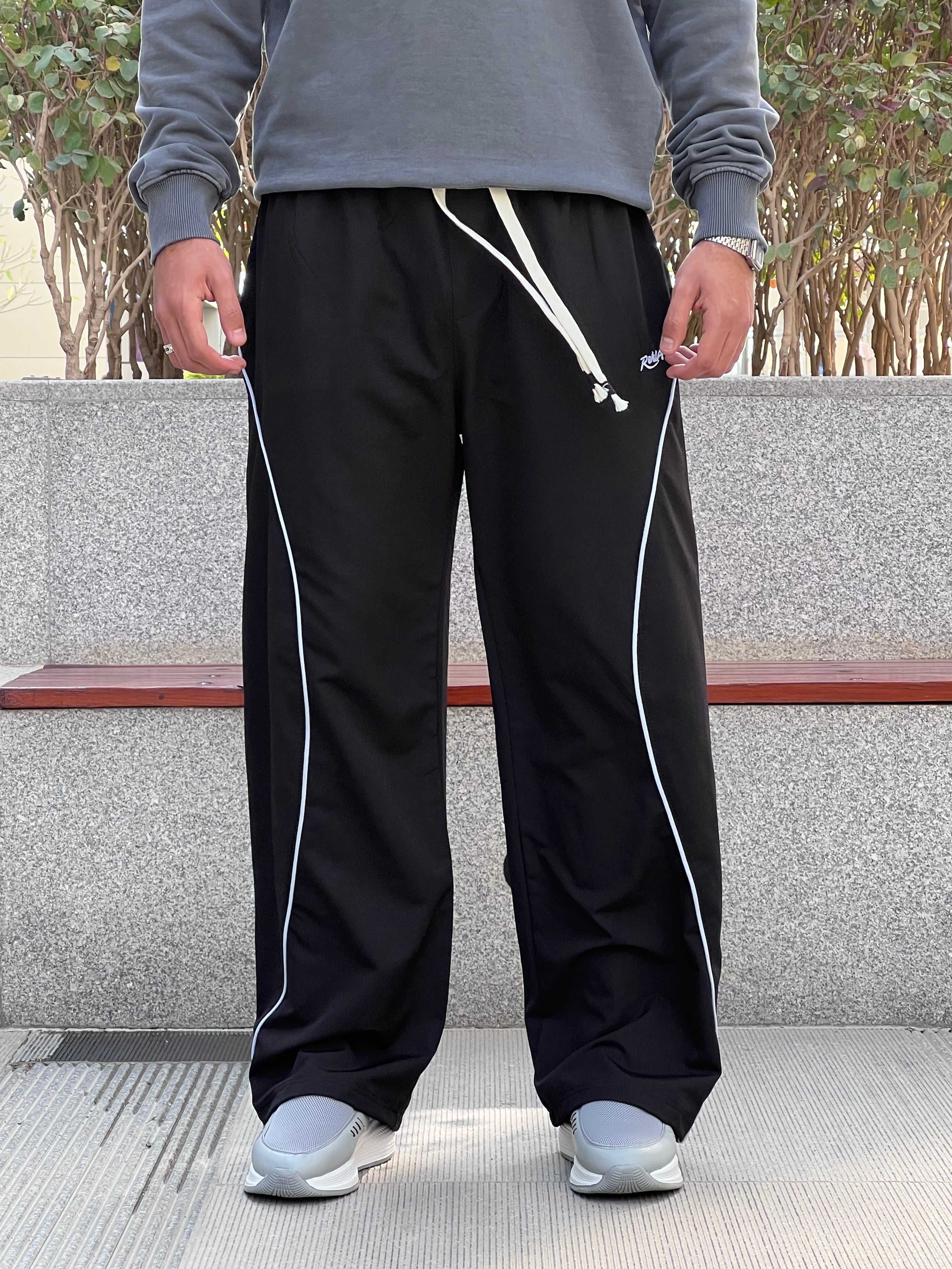 بنطال مقاوم للماء